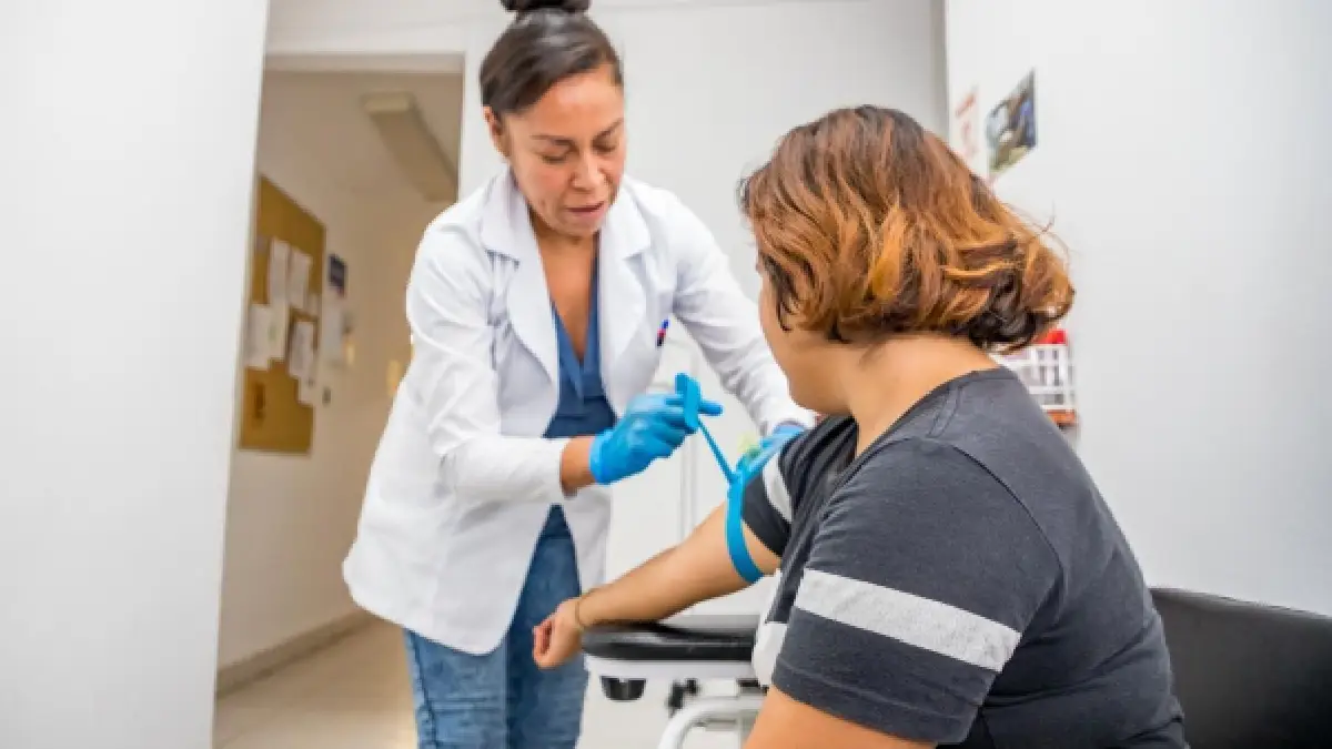 SMDIF Puebla invita a realizarse estudios médicos en su laboratorio certificado a nivel nacional