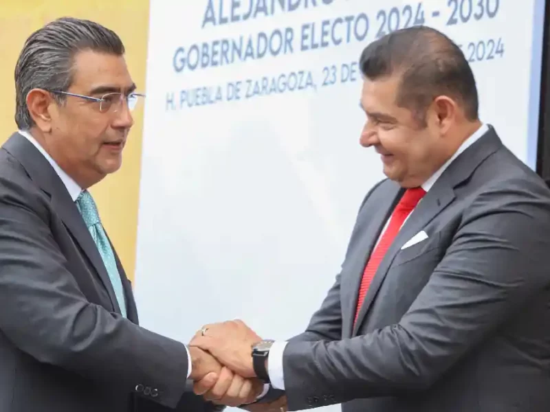 Coloca Sergio Salomón bando para dar a conocer a Alejandro Armenta como próximo gobernador de Puebla