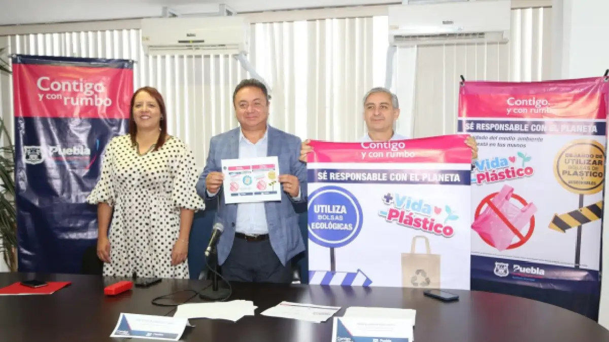 Presenta Ayuntamiento de Puebla campaña para reducir el uso de plásticos