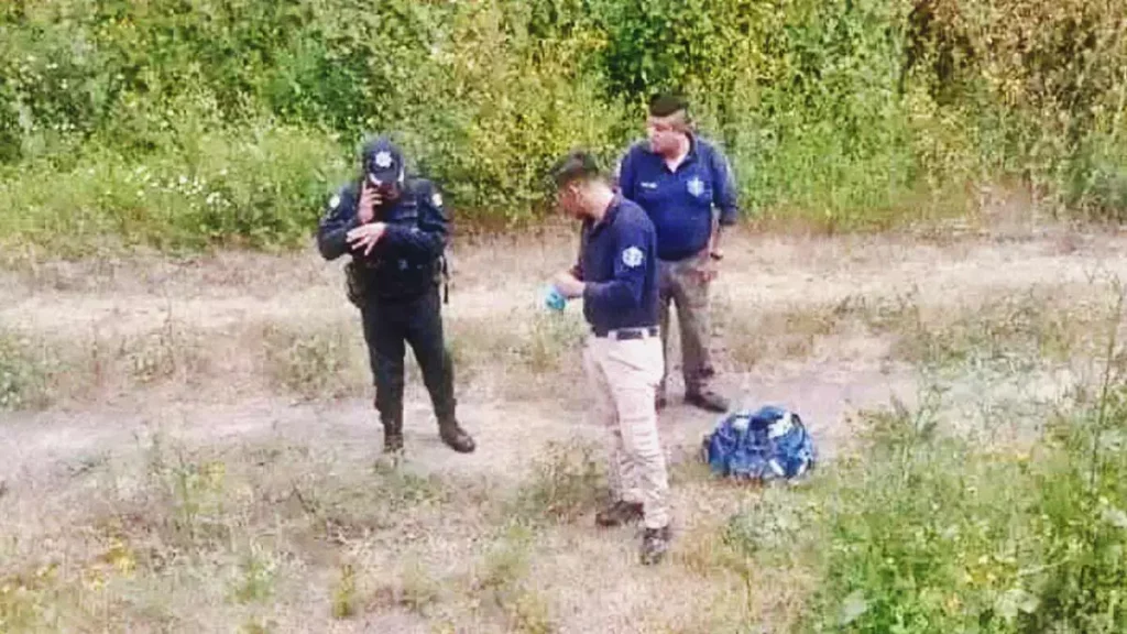 Abandonan cuerpo de hombre encobijado y torturado en Huejotzingo, Puebla