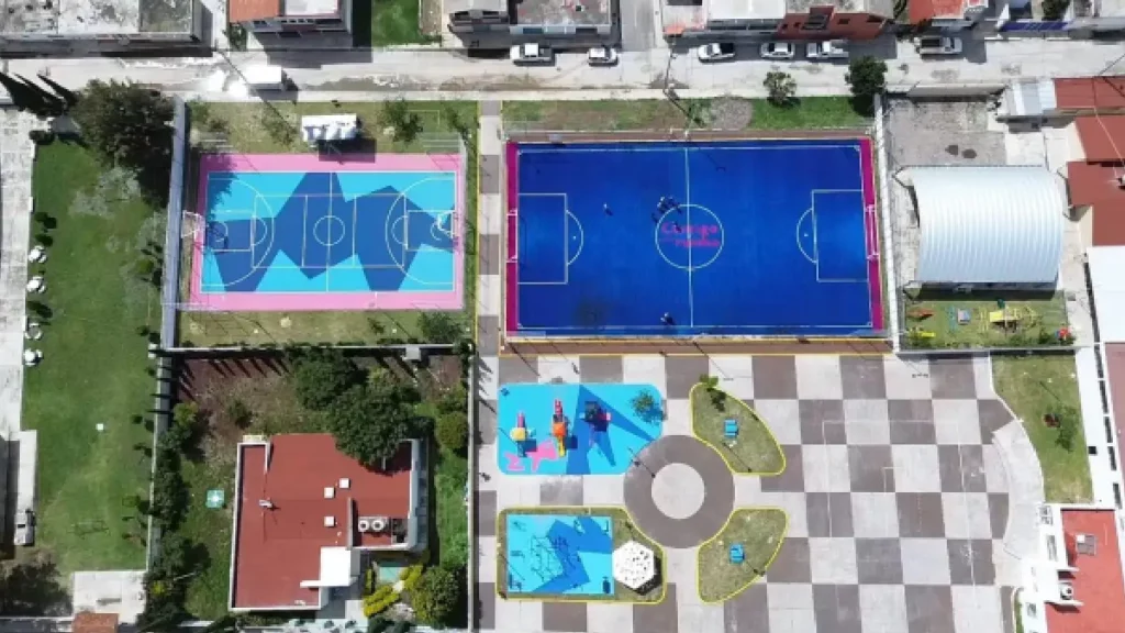 Ayuntamiento de Puebla rehabilita espacios públicos en Guadalupe Tecola