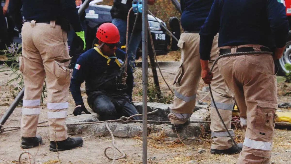 Adulto mayor murió al caer a un pozo en San Andrés Cholula 