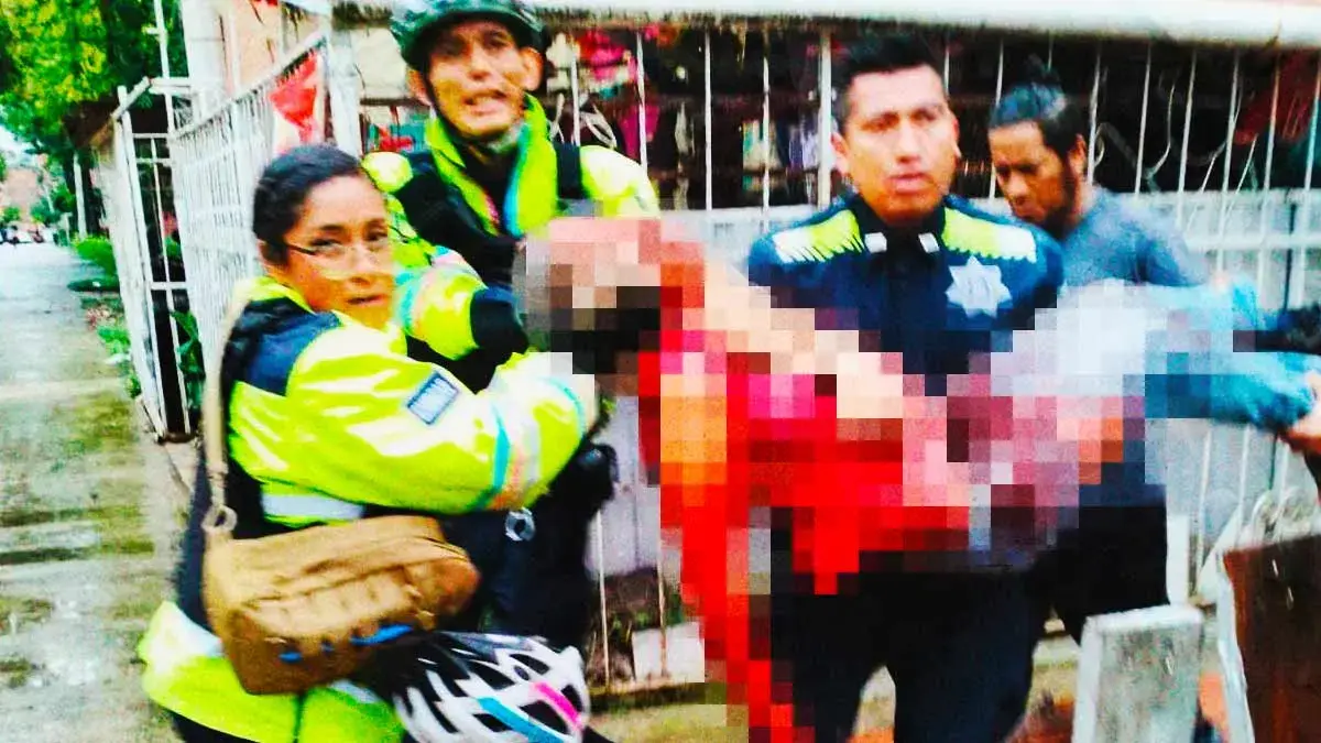Policías salvaron la vida a un hombre herido durante una riña en Puebla
