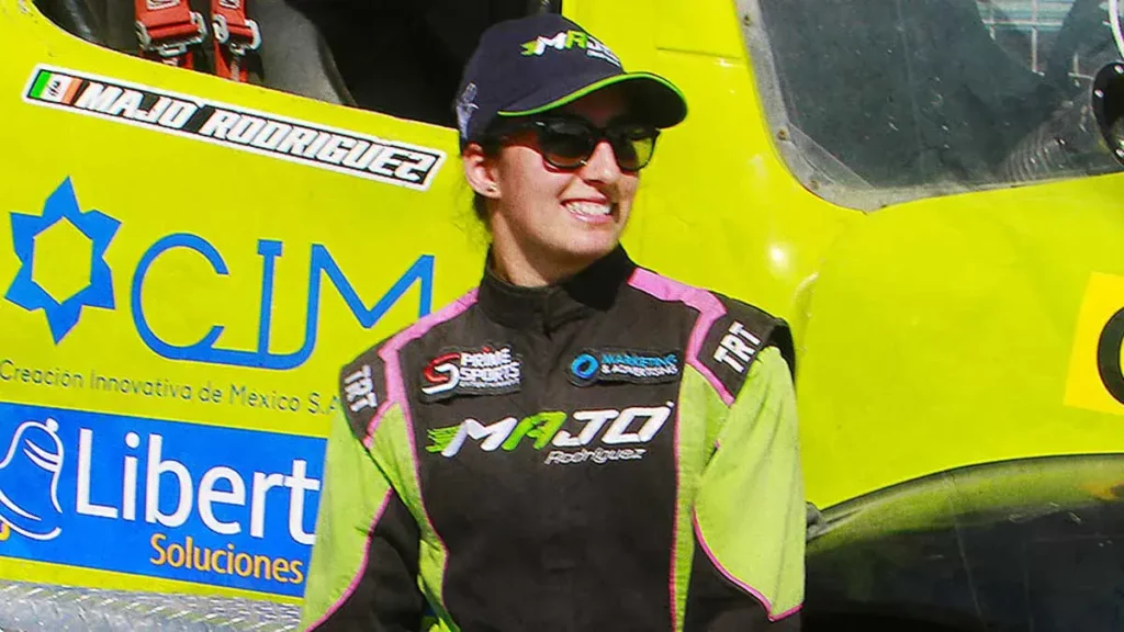 “Majo” Rodríguez consigue podio en la Fórmula 5 de la Supercopa Roshfrans en Puebla