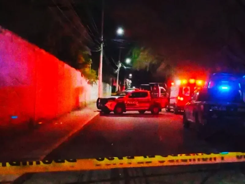 Ejecutan en ataque directo a una mujer en Tehuacán, investigan vínculos con narcomenudistas