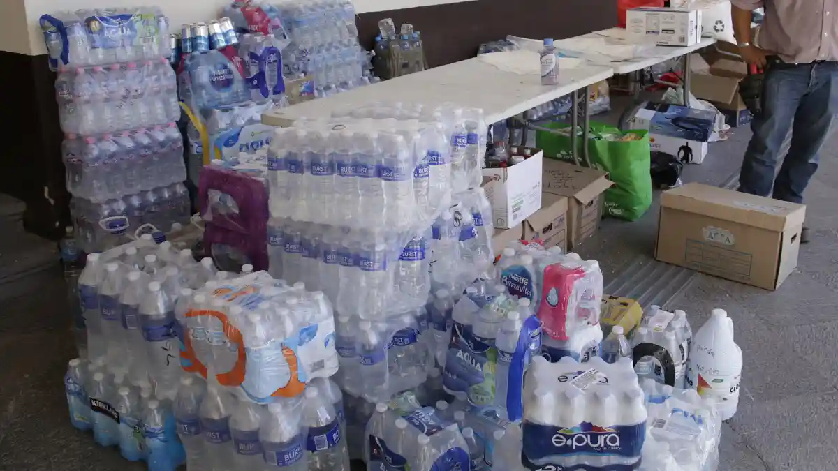 Habilita Voluntariado del Congreso Centro de Acopio en apoyo a damnificados por lluvias
