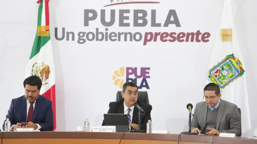 Iniciará gobierno de Sergio Salomón programa de "Bacheo Nocturno"
