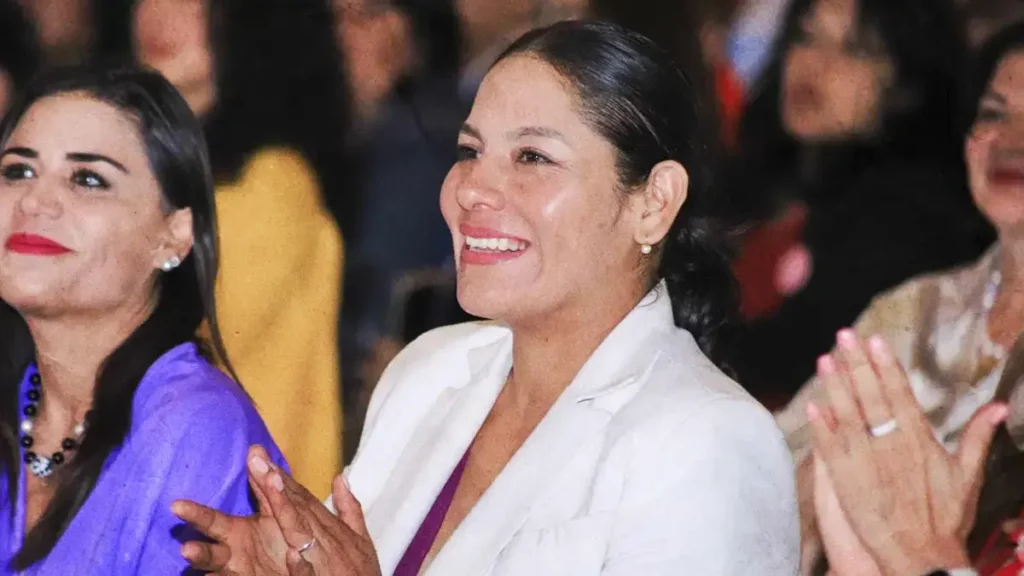 Lupita Cuautle promueve el empoderamiento en el Segundo Foro Mujer Internacional de San Andrés Cholula