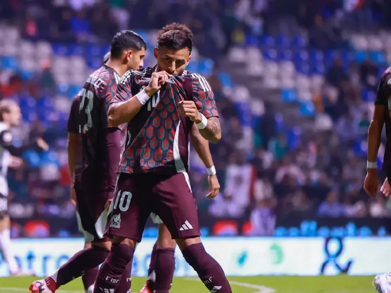 Juego ante el Valencia en Puebla hace quedar mal a la Selección Mexicana tras empatar 