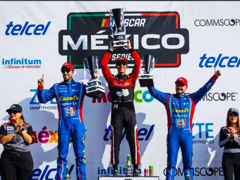 Alex de Alba Jr ganó la Nascar México Series en Puebla; avanza a la final