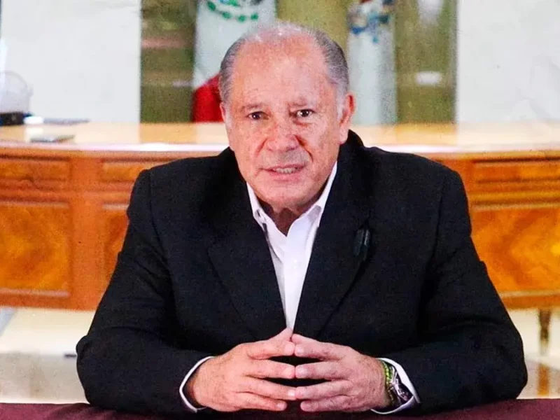 Julián Alfredo Velázquez toma protesta como presidente municipal de Tepeaca: "Mi compromiso es con todos ustedes"