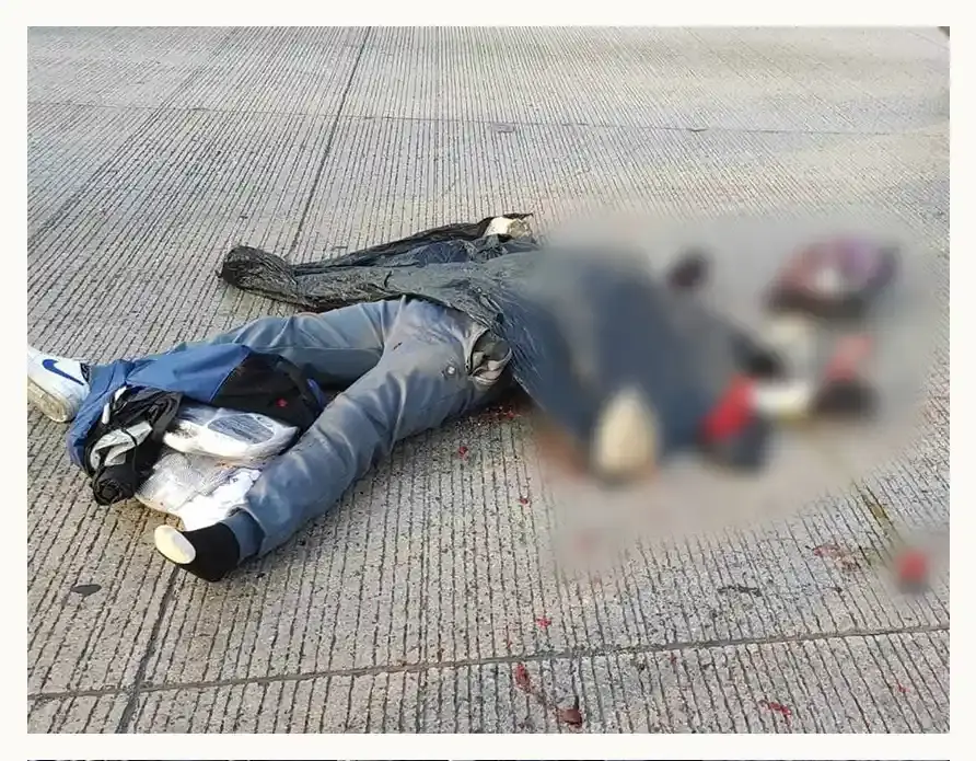Motociclista murió decapitada en Periférico Ecológico de Puebla; camión la atropelló