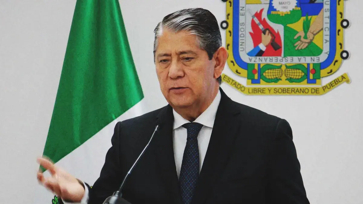 Hombres calcinados en la autopista México-Puebla se dedicaban al robo a casa habitación: FGE