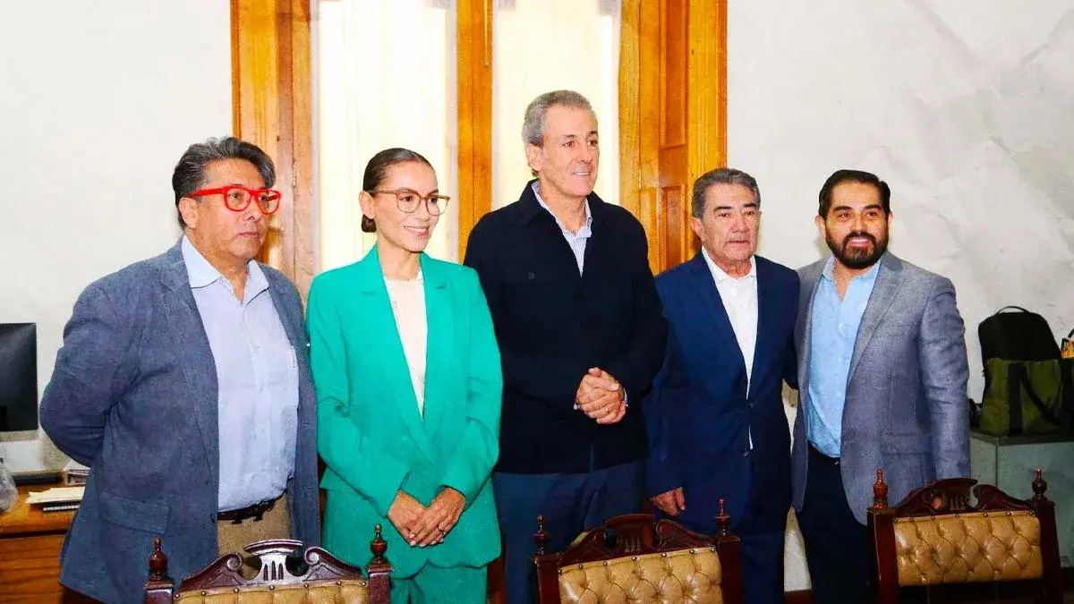 https://www.periodicocentral.mx/politica/pepe-chedraui-confirmo-que-adan-dominguez-dejo-hoyo-financiero-en-el-ayuntamiento-de-puebla/350150/