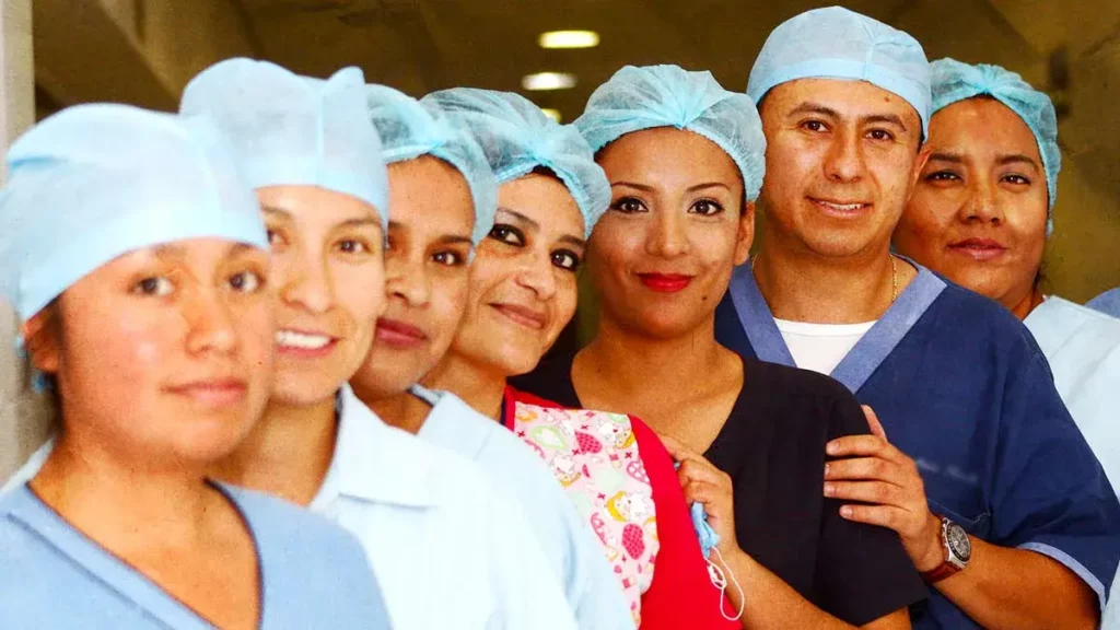 Inicia contratación de médicos y enfermeras en Puebla para programa Salud Casa por Casa