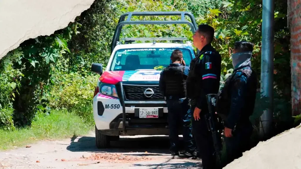 Localizan cadáver putrefacto en San Jerónimo Caleras, cerca de la autopista México-Puebla