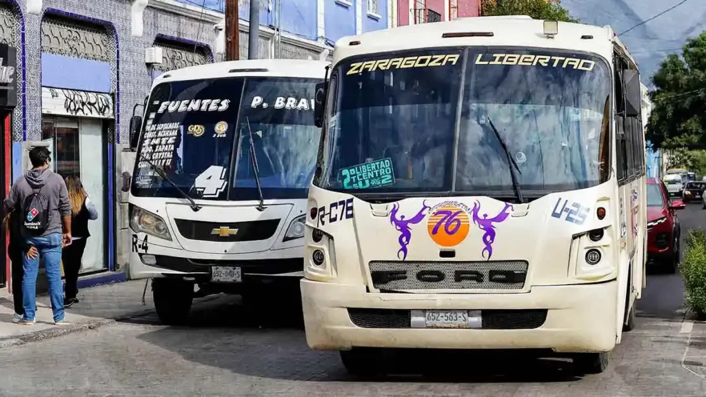 Unión de Transportistas considera inviable empleo de camiones eléctricos para uso público en Puebla