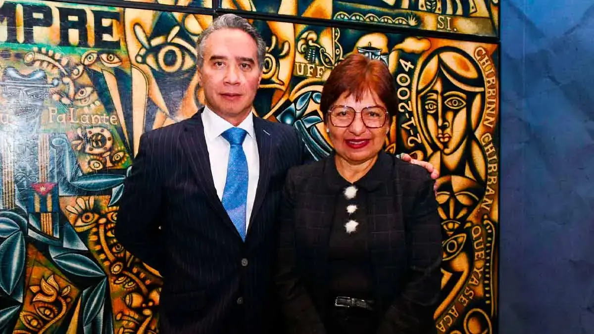 Lilia Cedillo y Carlos Luna inauguran la retrospectiva “Entre Ósmosis y Fusión” en CCU BUAP 