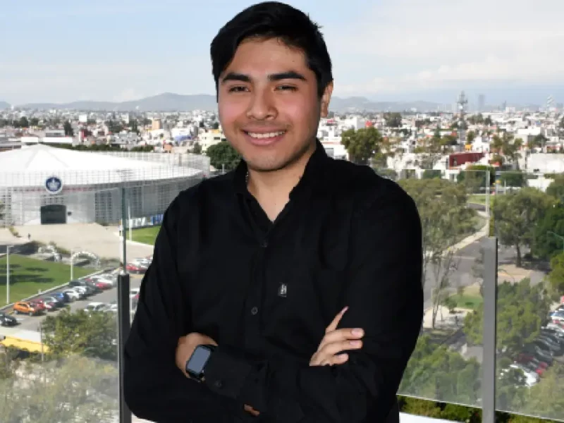 Estudiante BUAP gana primer lugar en el concurso de Intel “Acelerando México con Inteligencia Artificial”