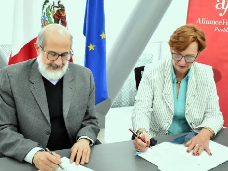BUAP y Alianza Francesa firman convenio de colaboración