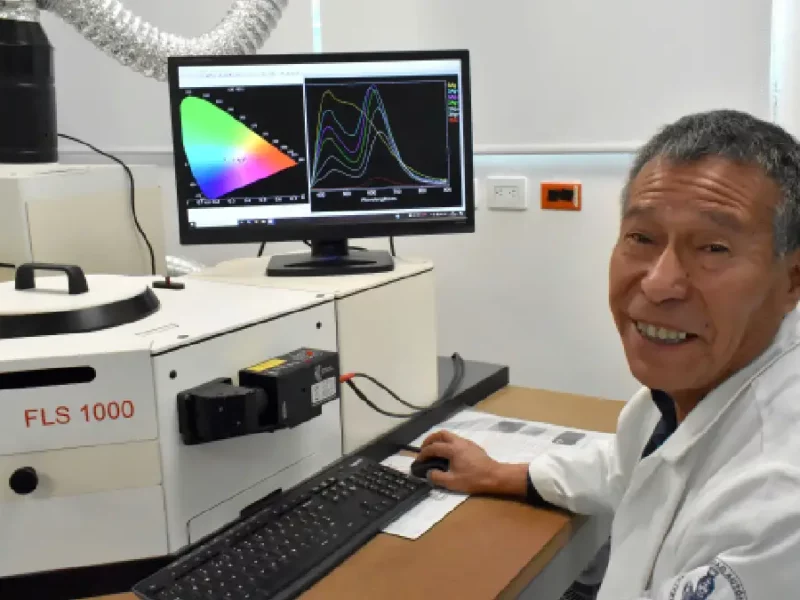 Académico BUAP recibe Premio a la Mejor Investigación Experimental “Francisco Javier Espinoza”