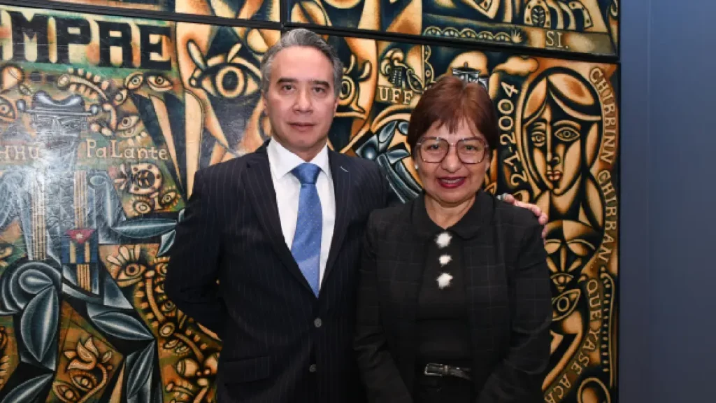 Carlos Luna regresa al CCU después de 15 años con la exposición Entre ósmosis y fusión