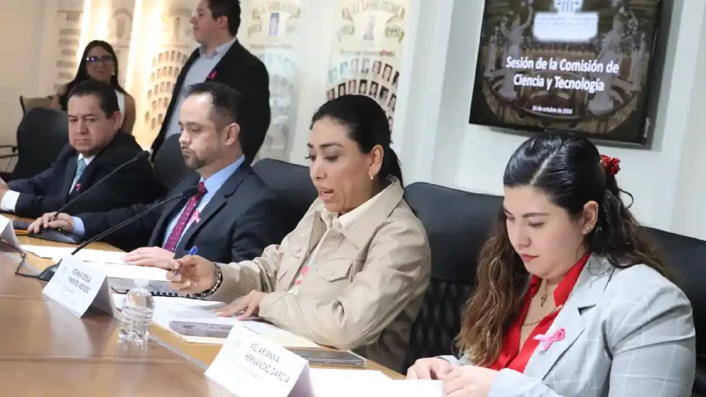 Presentan tres Comisiones del Congreso Plan de Trabajo