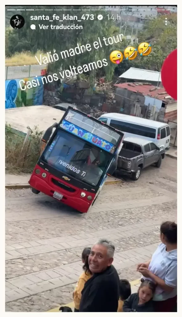 Santa Fe Klan da gracias a San Judas Tadeo por salvarlo tras accidente en Guanajuato