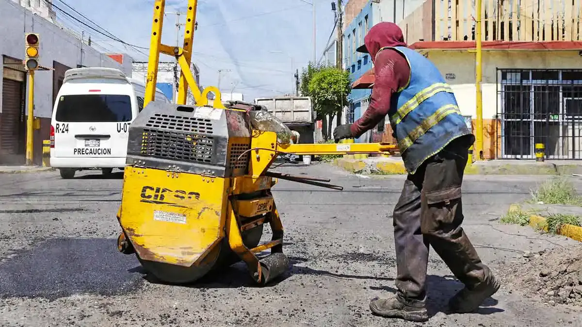 Gobierno de Puebla usó 20% del presupuesto para el “Bacheo Nocturno” en 22 días