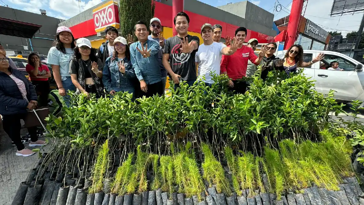 Sembremos Esperanza: más de 3,000 árboles se distribuyen en Puebla bajo la iniciativa de Alejandro Armenta