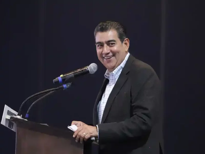 Exhorta Sergio Salomón a ayuntamientos garantizar rendición de cuentas para favorecer progreso