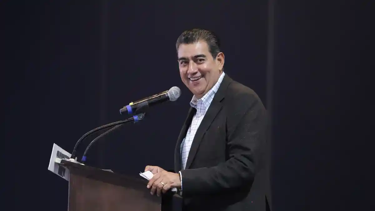 Exhorta Sergio Salomón a ayuntamientos garantizar rendición de cuentas para favorecer progreso