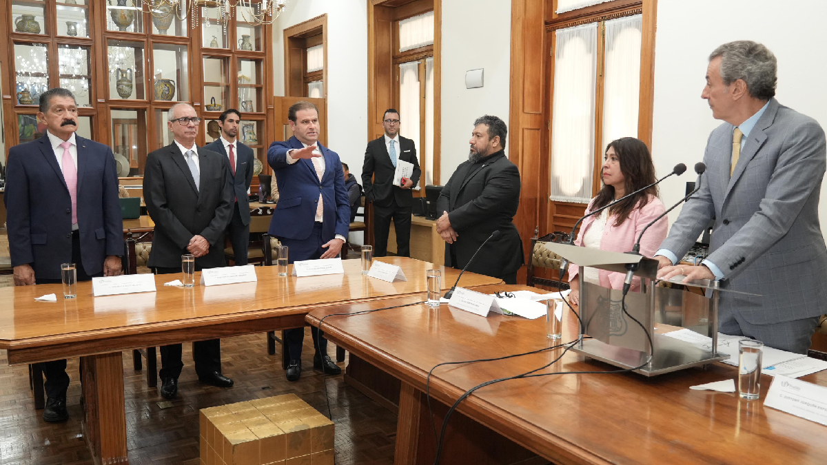 Pepe Chedraui toma protesta a Ricardo Zayas Gallardo como titular del Instituto Municipal del Deporte