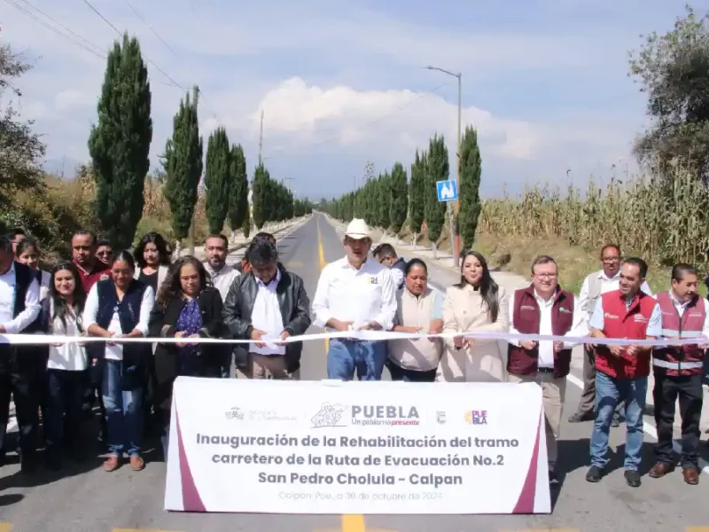 Con rehabilitación de rutas de evacuación, gobierno estatal garantiza seguridad ante contingencia volcánica