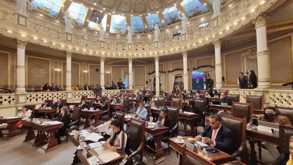 Proponen en el Congreso que juntas auxiliares integren planillas de ayuntamientos; se pretende que tengan voz y voto