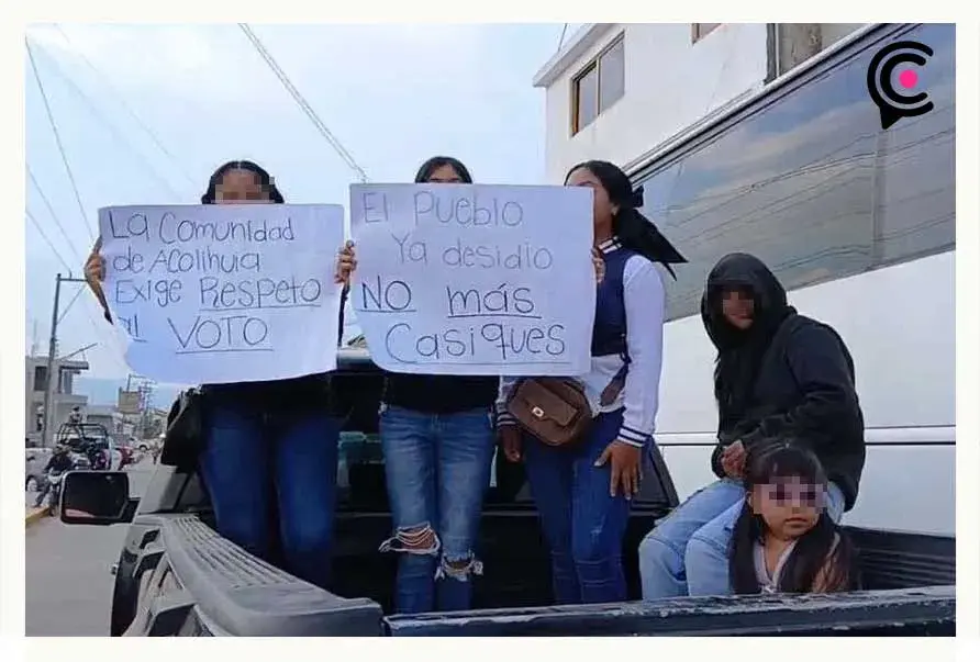 Simpatizantes de “El Moco” toman la caseta de Michac en la autopista Tlaxco-Tejocotal