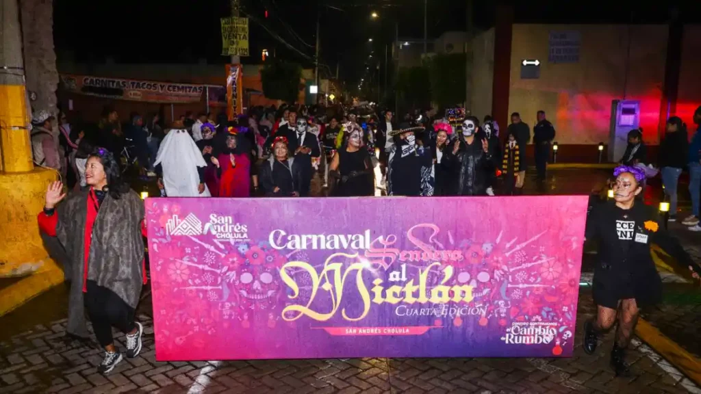 San Andrés Cholula vive la tradición con el carnaval “Un viaje al Mictlán”