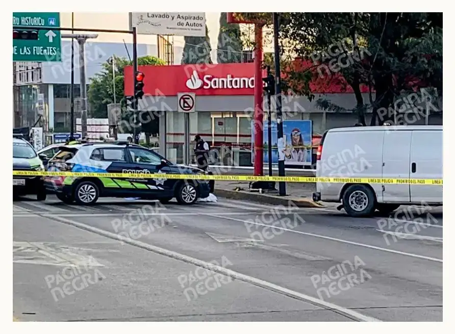Mujer se quita la vida arrojándose del puente de la Calzada Ignacio Zaragoza en Puebla