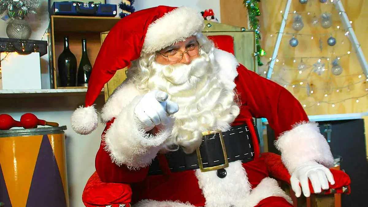 Disfruta del impresionante vuelo mágico de Santa Claus en Volártico Puebla