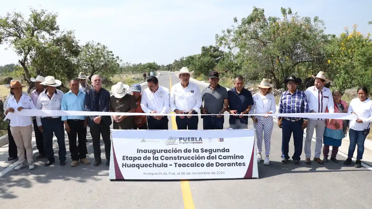 Inaugura Sergio Salomón obras carreteras en Xochiltepec, Huaquechula y Tochimiltzingo