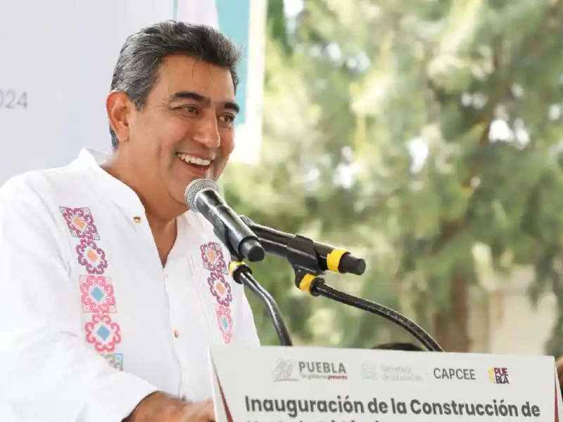 Tiene Puebla un gobierno estatal ocupado por la educación y el bienestar: Sergio Salomón