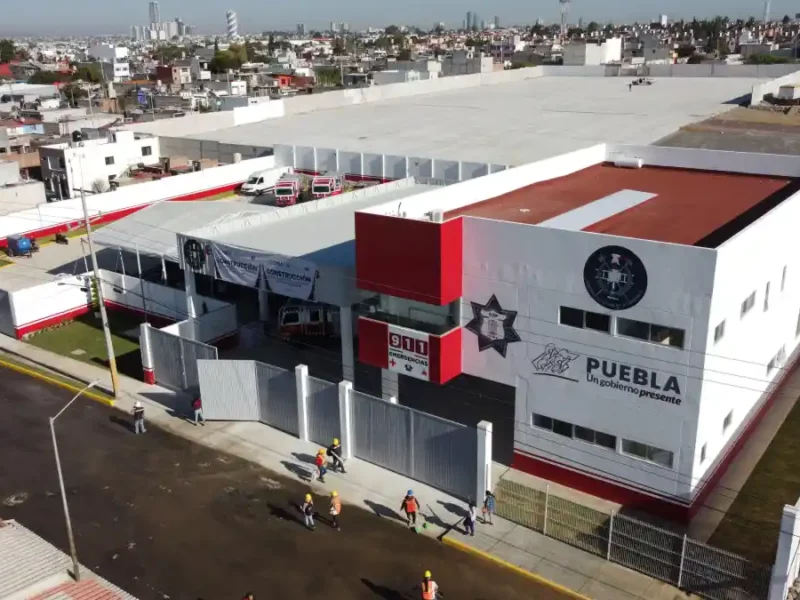 Fortalece gobierno estatal respuesta ante emergencias con nueva estación de bomberos en la capital poblana