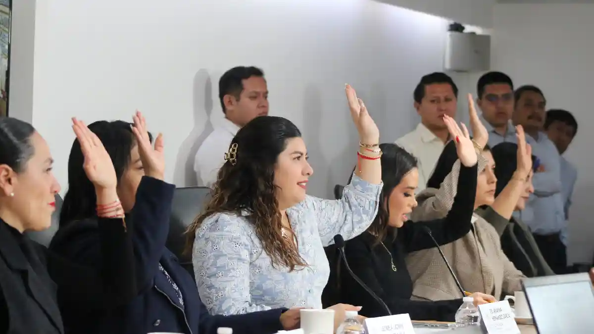 Avala Comisión del Congreso, Convocatoria para la “Medalla Ángeles Espinosa Yglesias”