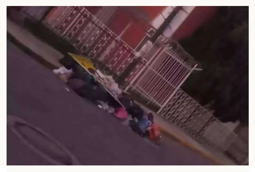Basura inunda calles de Cuautlancingo; administración de Omar Muñoz no da respuesta 