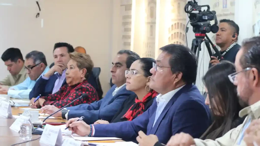 Comparecen titulares de SOAPAP y Agua de Puebla en el Congreso del Estado
