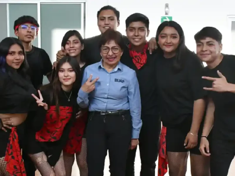 Bailaré KPOP, concurso interprepas, se realiza en el CCU