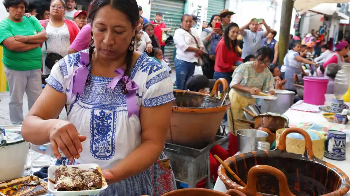 Conoce los platillos más representativos de Puebla en el Día de la Gastronomía Mexicana