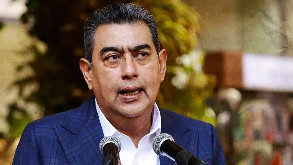 Sergio Salomón Céspedes condena ataque contra exdirector de la Policía Estatal de Puebla