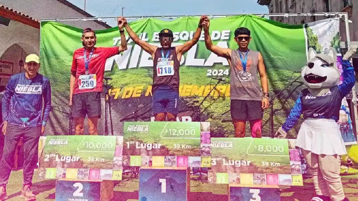 Lázaro Espinoza gana el Trail Bosque de Niebla BUAP 2024 en Teziutlán, Puebla
