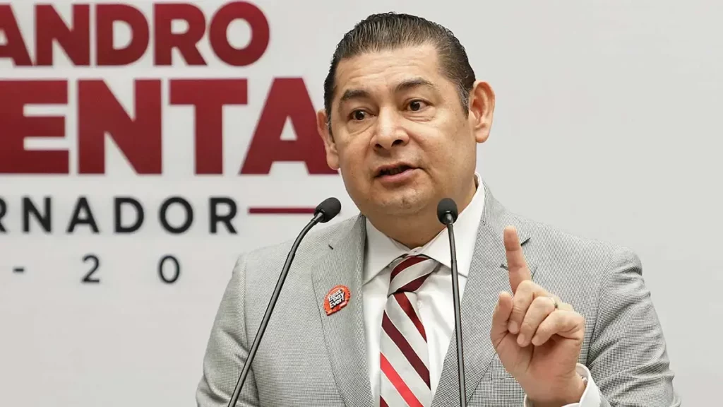 Alejandro Armenta propone foro para discutir castración química contra violadores en Puebla